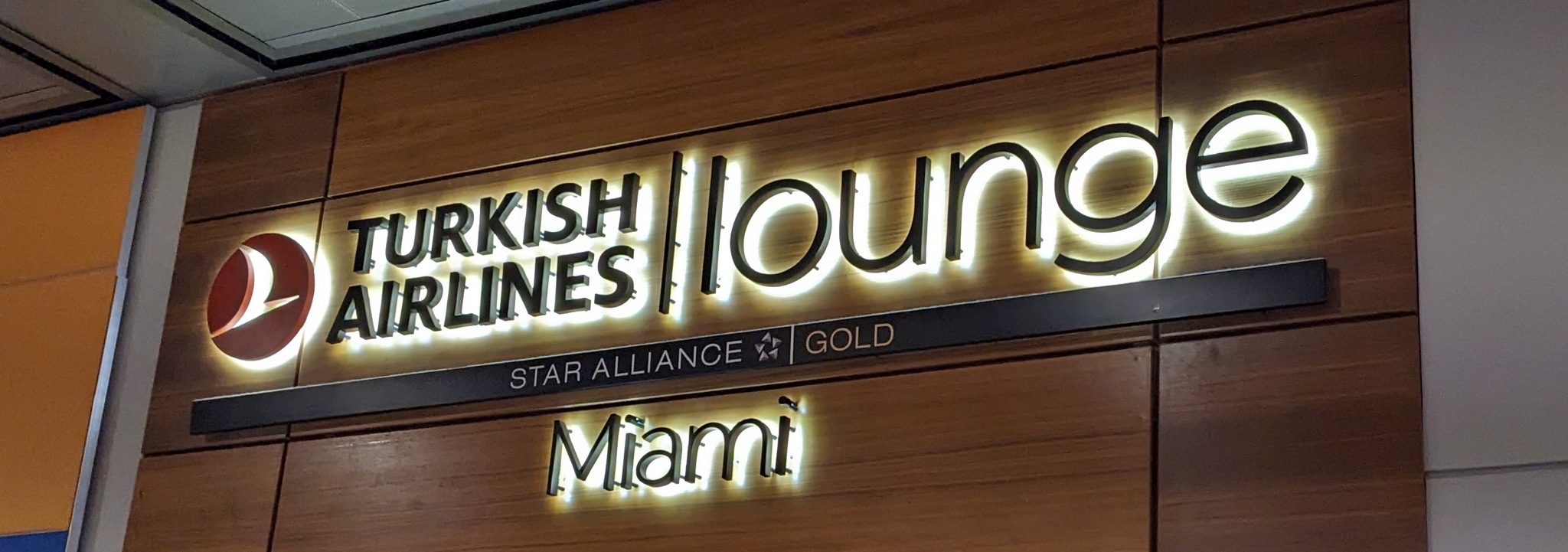 entrance sign for Turkish Airlines lounge in Miami