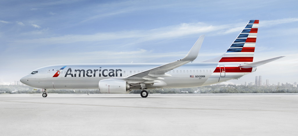 American Airlines 737 on ground